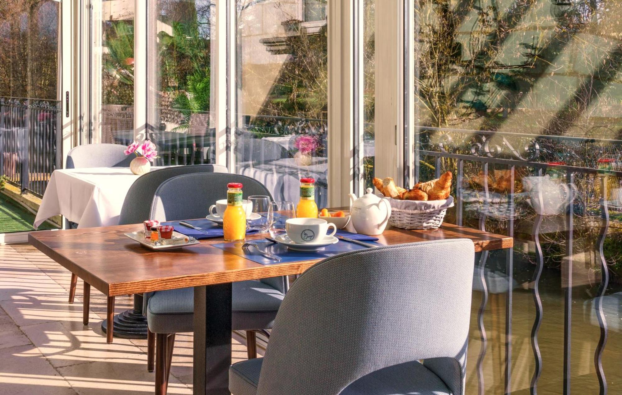 The Originals Boutique, Hotel Le George , לוצ'ס מראה חיצוני תמונה