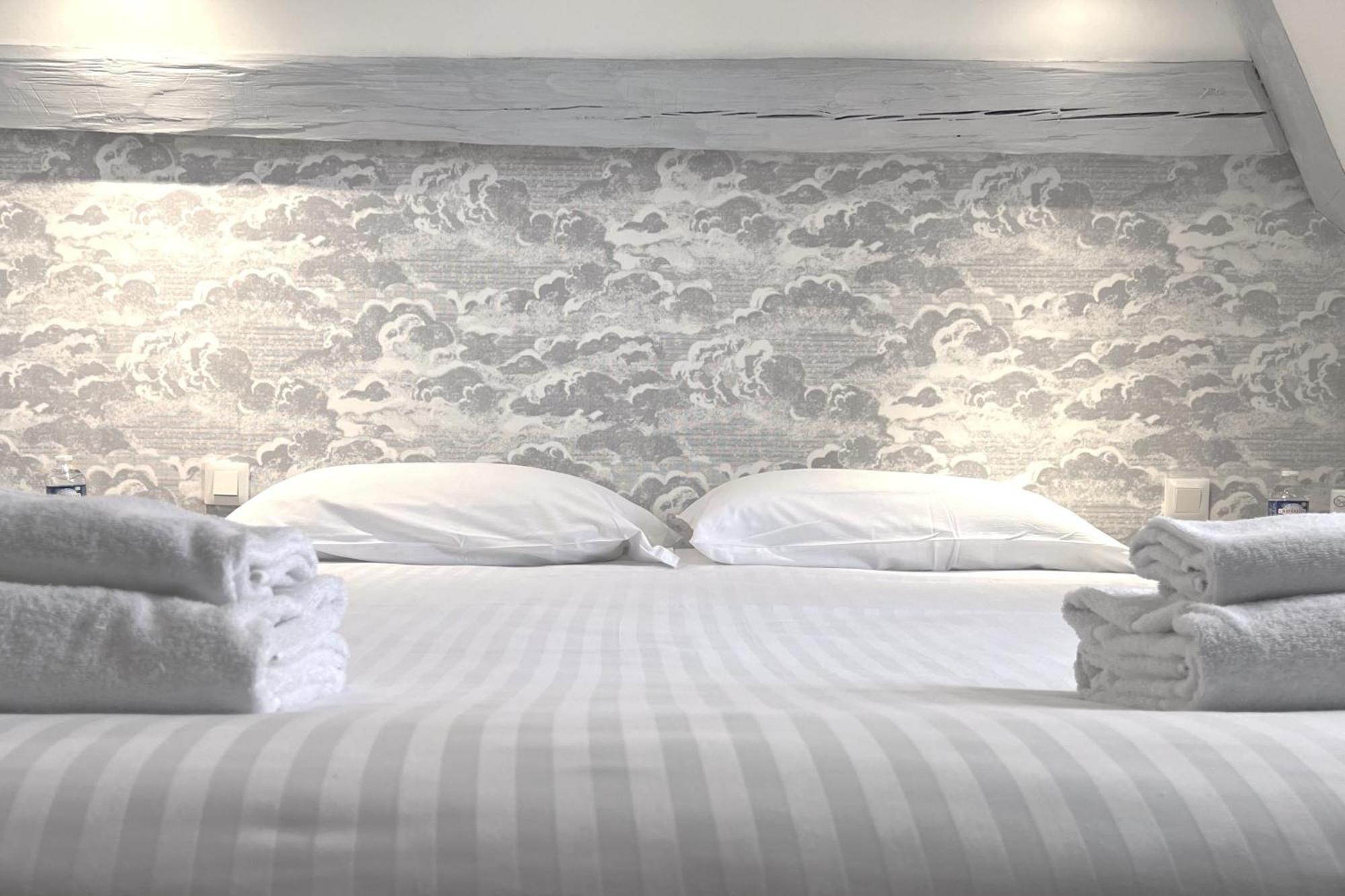 The Originals Boutique, Hotel Le George , לוצ'ס מראה חיצוני תמונה
